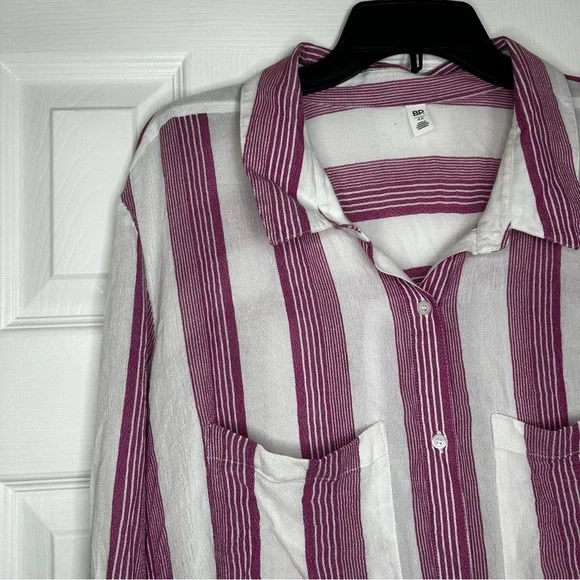BP Women’s Blouse 4X Button Pink and White Striped Button Down Viscose NWT - Picture 4 of 8